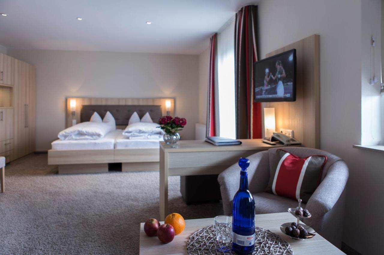Hotel-Restaurant Birkenhof Bad Soden-Salmünster Eksteriør billede