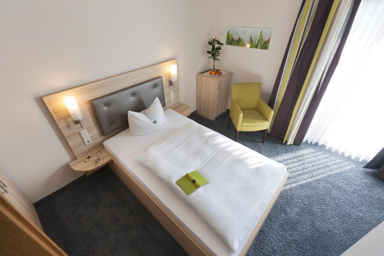 Hotel-Restaurant Birkenhof Bad Soden-Salmünster Eksteriør billede