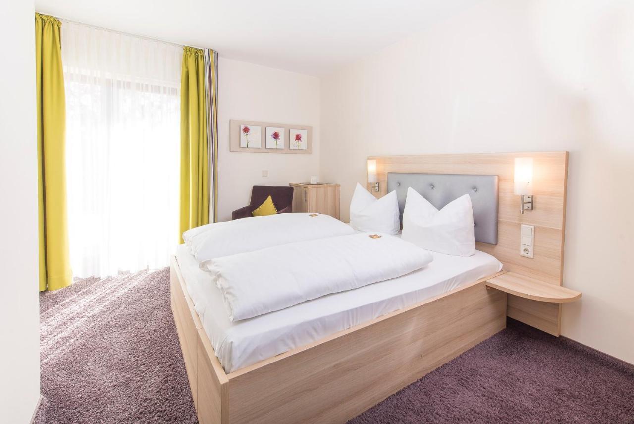 Hotel-Restaurant Birkenhof Bad Soden-Salmünster Eksteriør billede